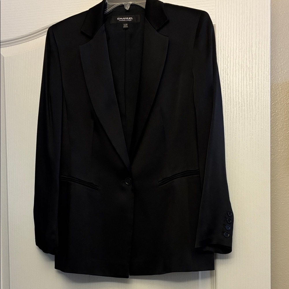 Emanuel Ungaro Black Blazer in Satin, single button